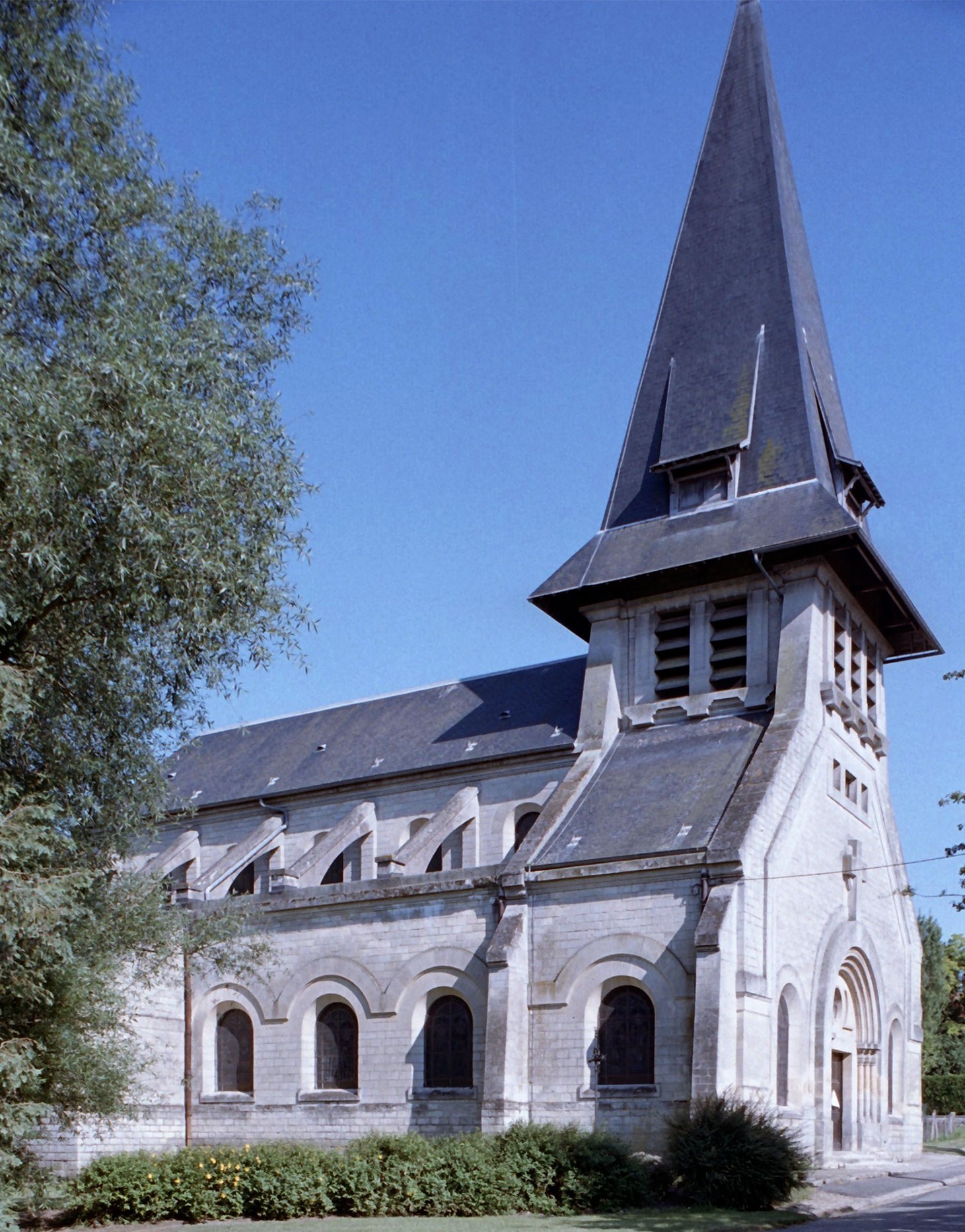 Eglise Conchy les Pots